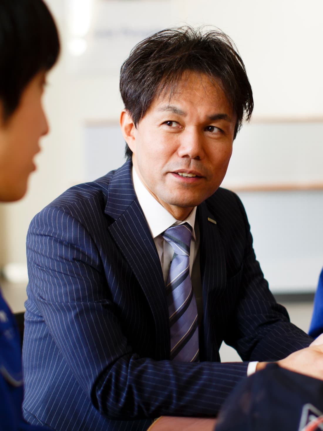 セールススタッフ1