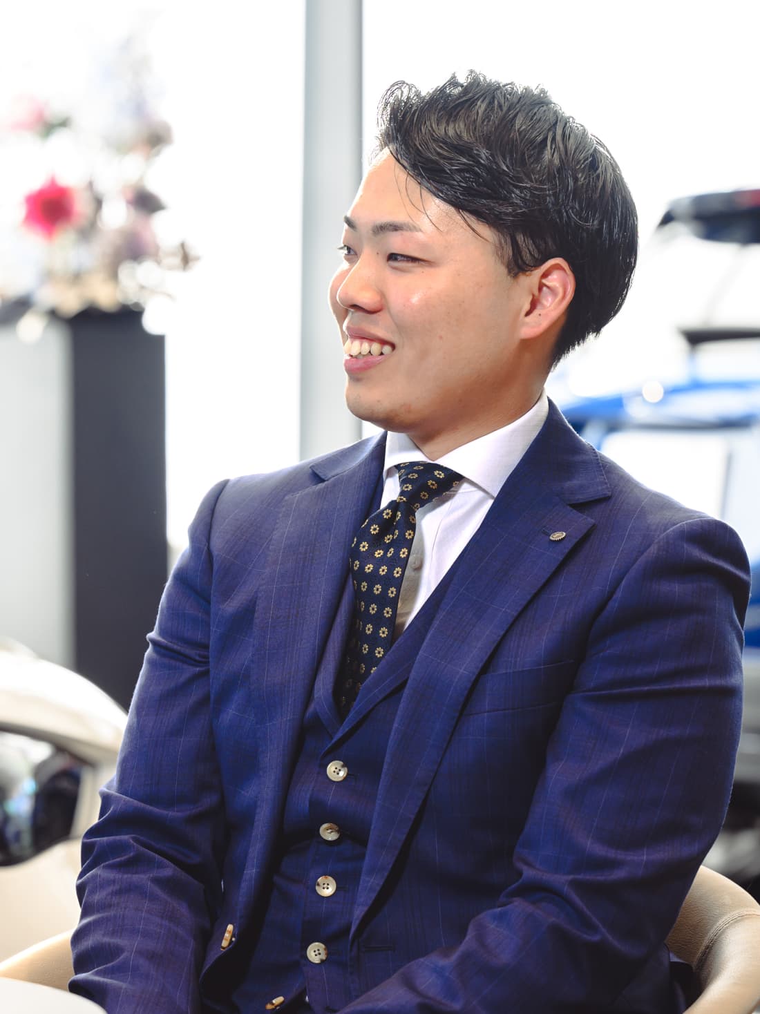 セールススタッフ3