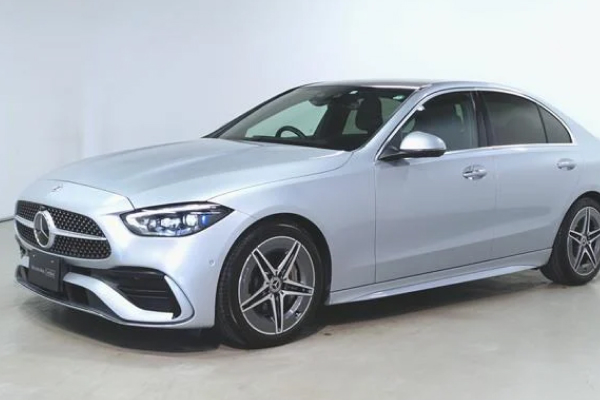 メルセデス・ベンツ C200